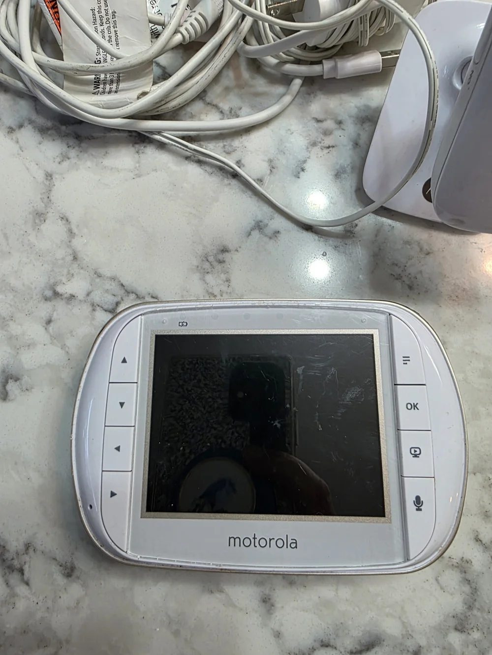 Motorola MBP668CONNECT Baby Monitor with Camera and Parent Unit